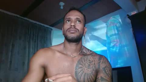 Manolo online show from November 2025 07:13:02 PM