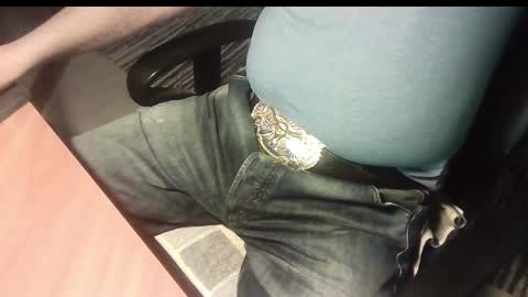 Snapshot of manswed chatting on December 2025 09:05:02 AM manswed online show from December 2025 09:05:02 AM