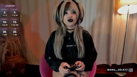 manu  velezz   Help me to get to 100 thumbs ups Tip 25tks  Rate me  online show from May 2026 07:15:02 AM