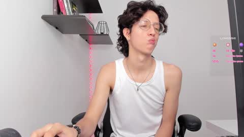 Manuel online show from January 2025 07:18:02 PM