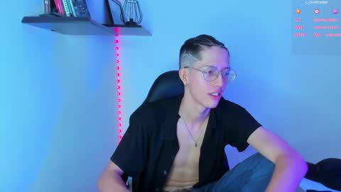 Manuel online show from January 2025 11:35:02 PM