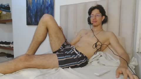 Manuel online show from April 2026 11:57:01 PM