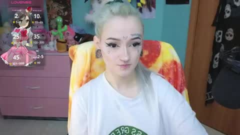 Manuela online show from April 2026 08:45:02 PM