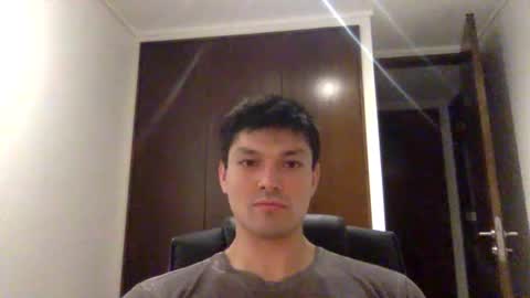 manuelgasdcon online show from December 2025 12:17:02 AM