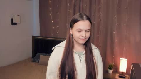 Snapshot of maoserbus chatting on November 2025 09:20:02 AM Glowworm online show from November 2025 09:20:02 AM