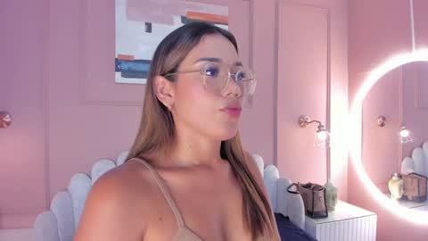 Snapshot of mara_brooks chatting on March 2025 07:11:02 PM Mara online show from March 2025 07:11:02 PM