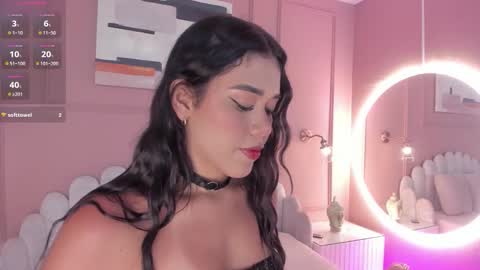 Snapshot of mara_brooks chatting on October 2025 06:51:01 PM Mara online show from October 2025 06:51:01 PM