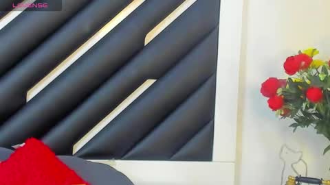 Mara  online show from March 2026 07:40:01 PM