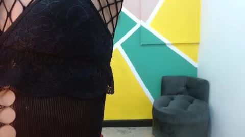 Snapshot of mara_summer chatting on February 2025 06:27:02 PM Mara 3 online show from February 2025 06:27:02 PM