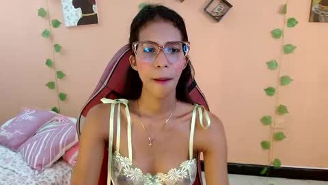 Snapshot of mara_summer chatting on February 2026 01:42:01 PM Mara 3 online show from February 2026 01:42:01 PM