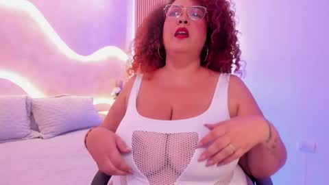 Snapshot of maraasweet chatting on April 2026 02:04:02 AM Mrs. Sweet online show from April 2026 02:04:02 AM