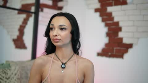 Snapshot of maraciel chatting on May 2026 08:58:01 PM Mara online show from May 2026 08:58:01 PM