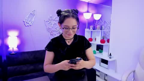 Snapshot of maramartinez_ chatting on May 2026 07:40:02 PM maramartinez_ online show from May 2026 07:40:02 PM