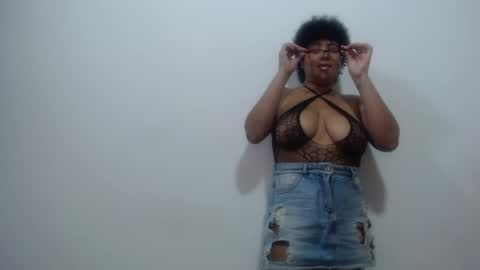 Mara Silk online show from October 2025 02:02:01 PM