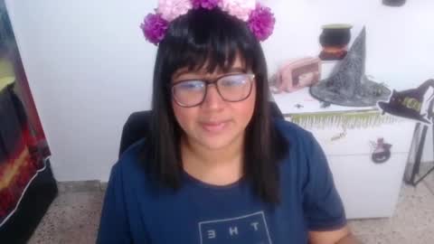 Mara Silk online show from October 2025 12:34:02 PM