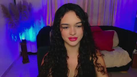 Snapshot of maravelvett chatting on June 2026 10:02:01 AM Mara online show from June 2026 10:02:01 AM