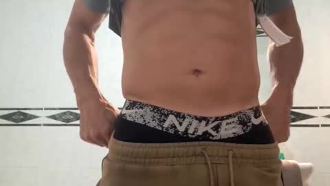 Snapshot of maravilhoso1 chatting on November 2025 07:04:02 PM maravilhoso1 online show from November 2025 07:04:02 PM