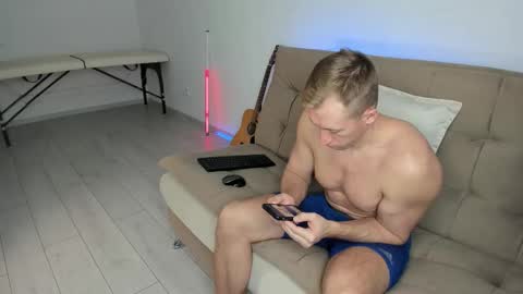 alex marvelxx online show from November 2025 09:31:01 AM