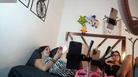 Snapshot of marce_hill chatting on November 2025 11:27:01 PM MARCE AND ..... online show from November 2025 11:27:01 PM