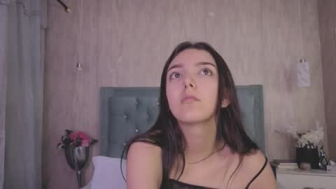 Marcela online show from October 2025 08:44:01 PM