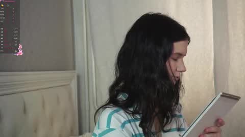 Snapshot of marceline_lu chatting on February 2026 03:43:01 AM Marcelline online show from February 2026 03:43:01 AM