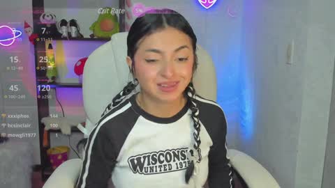 Snapshot of marcelinegh chatting on December 2024 01:49:01 PM Marceline online show from December 2024 01:49:01 PM