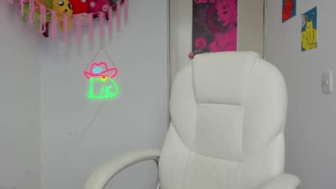 Snapshot of marcelinegh chatting on June 2026 02:33:01 PM Marceline online show from June 2026 02:33:01 PM