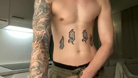 Snapshot of marcellohardsex chatting on January 2025 04:13:01 PM marcellohardsex online show from January 2025 04:13:01 PM