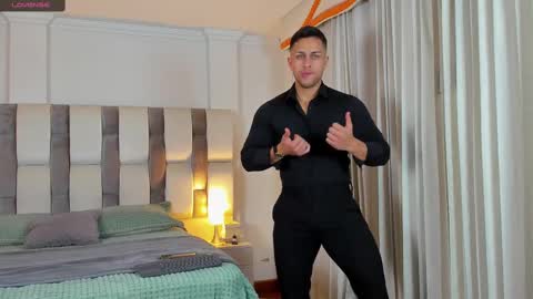 Snapshot of marcelo_costa_ chatting on February 2025 01:23:02 AM Marcelo Costa online show from February 2025 01:23:02 AM