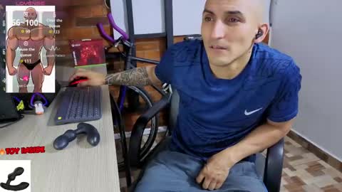Snapshot of marckmuscle chatting on May 2026 02:06:02 AM Marck Independent model online show from May 2026 02:06:02 AM