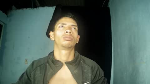 Snapshot of marckretz777 chatting on May 2026 09:14:01 AM marckretz777 online show from May 2026 09:14:01 AM