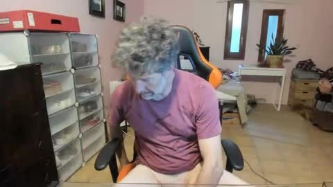 Snapshot of marcodepolo chatting on March 2025 04:42:02 PM Marcodepolo online show from March 2025 04:42:02 PM