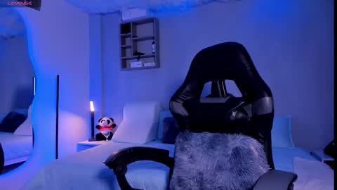 Marco Sullivan online show from October 2025 12:27:02 PM