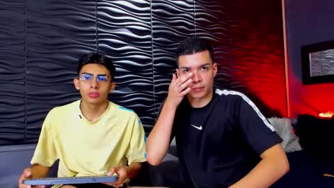 Marco and Ethan online show from January 2025 04:47:02 AM