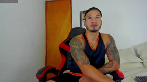 marcus_elrey online show from May 2026 10:31:02 AM