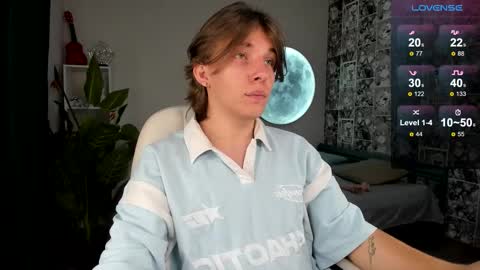 Snapshot of marcus_euphoria chatting on September 2025 09:14:01 PM Marcus online show from September 2025 09:14:01 PM