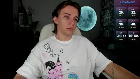 Snapshot of marcus_euphoria chatting on September 2025 10:53:01 PM Marcus online show from September 2025 10:53:01 PM