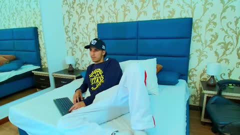 marcus_jeron online show from September 2025 12:48:02 AM