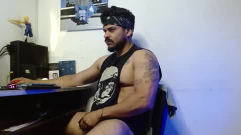 Snapshot of marcus_phoenix chatting on February 2025 03:59:01 PM Marcus online show from February 2025 03:59:01 PM