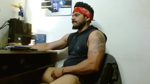 Snapshot of marcus_phoenix chatting on February 2025 05:04:02 AM Marcus online show from February 2025 05:04:02 AM