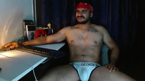 Snapshot of marcus_phoenix chatting on November 2025 03:38:01 AM Marcus online show from November 2025 03:38:01 AM