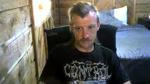 marcusmaxxx online show from April 2026 10:37:01 PM