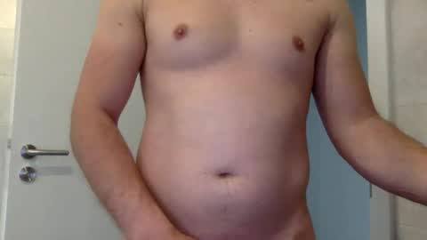 Snapshot of marcwholoves26 chatting on April 2026 07:02:01 AM marcwholoves26 online show from April 2026 07:02:01 AM