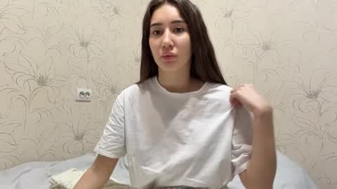 Snapshot of margaretawieczorek chatting on May 2026 08:10:01 AM Emily online show from May 2026 08:10:01 AM