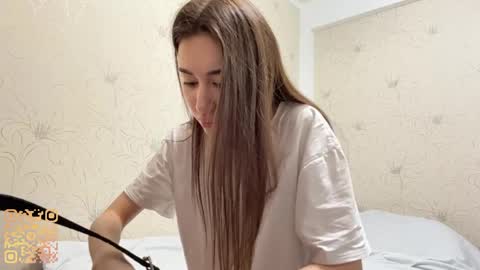 Snapshot of margaretawieczorek chatting on May 2026 02:09:02 AM Emily online show from May 2026 02:09:02 AM
