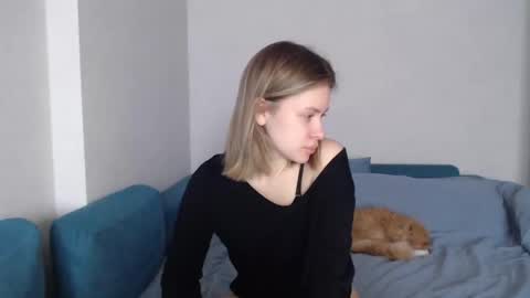 Snapshot of margaretstrein chatting on February 2025 07:06:01 AM Alex and Jane online show from February 2025 07:06:01 AM