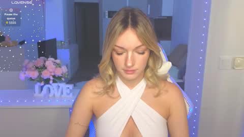 Snapshot of margaretsweet1 chatting on September 2025 12:33:01 AM Margaret online show from September 2025 12:33:01 AM