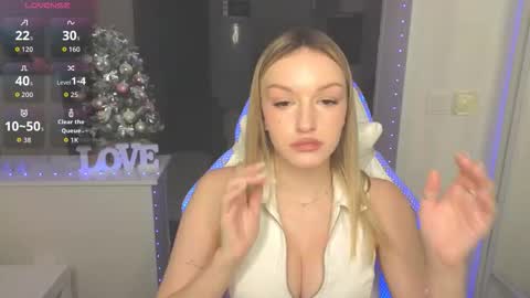 Margaret online show from December 2025 01:33:02 AM