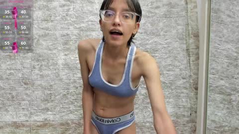 Aitana online show from January 2025 04:59:01 AM