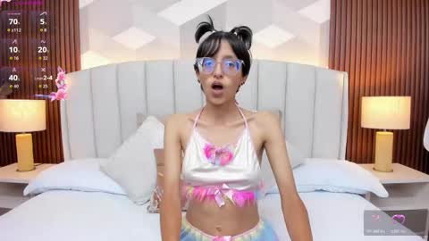 Aitana online show from October 2025 02:13:01 AM